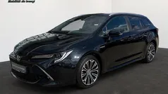 Schwarz Gebraucht 2021 Toyota Corolla Team Kombi | 24.490 € (Fairer Preis)