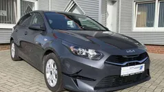 Gebraucht 2023 Kia Ceed Limousine | 17.900 € (Guter Preis)