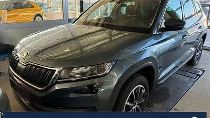 Quarzgrau metallic Gebraucht 2018 Skoda Kodiaq Style SUV | 22.499 € (Fairer Preis)