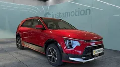 Rot Neu 2025 Kia Niro Vision SUV | 30.489 € (Superpreis)