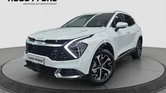 Deluxeweiss metallic Neu 2025 Kia Sportage Spirit SUV | 40.850 € (Etwas zu teuer)