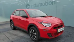 Rot Gebraucht 2024 Fiat 600 SUV | 23.190 € (Fairer Preis)