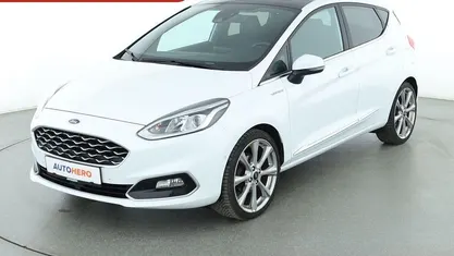 Weiß Gebraucht 2019 Ford Fiesta Vignale Limousine | 11.890 € (Fairer Preis)