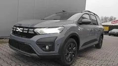 Gebraucht 2024 Dacia Jogger Expression Kombi | 23.279 € (Fairer Preis)