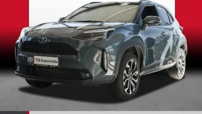 Neu Toyota Yaris Cross 131 PS (96 kW) 2026 Ever rest green SUV
