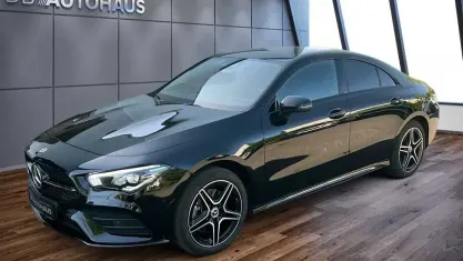 Gebraucht Mercedes CLA250e AMG line 218 PS (160 kW) 2022 Schwarz Limousine