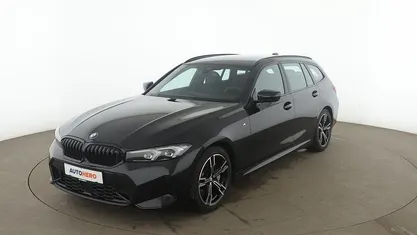 Gebraucht BMW 330 M Sport 245 PS (180 kW) 2023 Schwarz Kombi