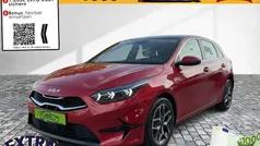 Gebraucht 2023 Kia Ceed Spirit Kleinwagen | 23.470 € (Fairer Preis)