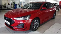 Rot Neu 2024 Ford Focus ST-Line Limousine | 27.479 € (Guter Preis)