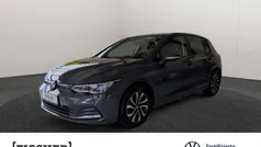 Gebraucht 2021 VW Golf VIII Active Limousine | 20.987 € (Fairer Preis)