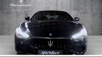 Nero ribelle Gebraucht 2021 Maserati Ghibli Limousine | 76.111 € (Superpreis)