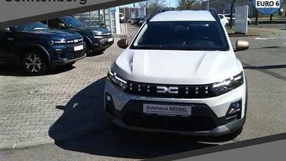 Gebraucht Dacia Jogger Extreme 122 PS (89 kW) 2026 Van / Kleinbus