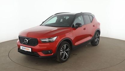 Käytetty Volvo XC40 R-Design 82 HP (60 kW) 2020 Oranssi Katumaasturi