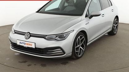Second-hand VW Golf VII Style 150 CP (110 kW) 2020 Gri Berlinǎ