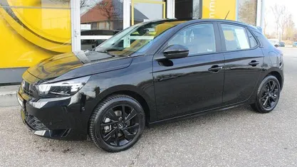 Schwarz Gebraucht 2025 Opel Corsa Edition Kleinwagen | 16.490 € (Superpreis)