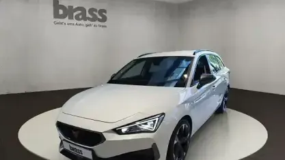 Gebraucht Seat Leon 150 PS (110 kW) 2023 "candy" weiss Kombi