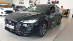 Schwarz Gebraucht 2023 Ford Focus ST-Line Kombi | 24.850 € (Fairer Preis)