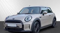 Grau Gebraucht 2022 Mini ONE Classic Kleinwagen | 19.990 € (Fairer Preis)