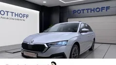 Silber Gebraucht 2022 Skoda Octavia Clever Kombi | 22.977 € (Fairer Preis)