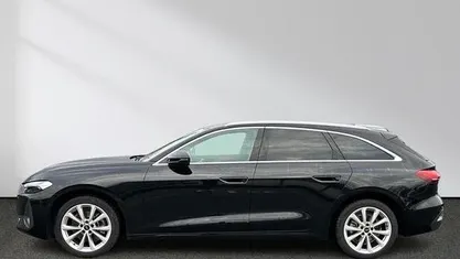 Gebraucht Audi A5 Sport 150 PS (110 kW) 2025 Mythosschwarz Coupé