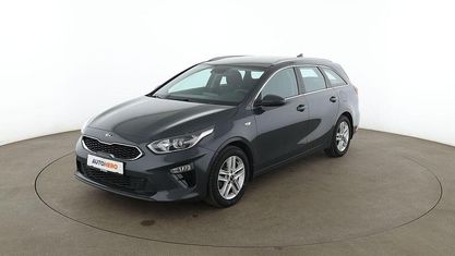 Używany Kia Ceed Vision 2021 Czarny Hatchback
