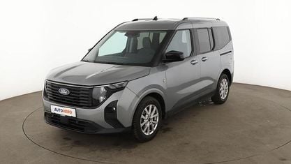 Gebraucht Ford Tourneo Courier Titanium 125 PS (91 kW) 2024 Grau Van / Kleinbus