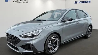 Neu Hyundai i30 N Line 140 PS (102 kW) 2025 Grau Limousine