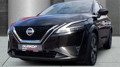 Schwarz Gebraucht 2022 Nissan Qashqai Tekna SUV | 23.990 € (Fairer Preis)