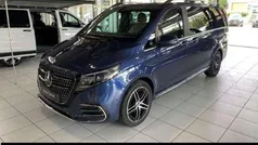 Blau Gebraucht 2024 Mercedes V300 AMG Van / Kleinbus | 81.111 € (Fairer Preis)