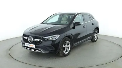 Gebraucht Mercedes GLA200 Progressive 163 PS (119 kW) 2020 Schwarz SUV