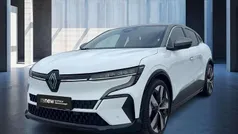 Weiß Gebraucht 2022 Renault Mégane Techno Limousine | 25.990 € (Fairer Preis)