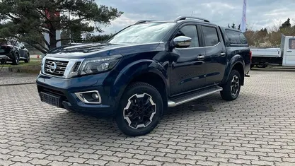 Usata Nissan Navara Tekna 190 CV (139 kW) 2019 Blu Pick-up
