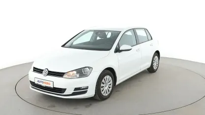 Używany VW Golf VII Trendline 2016 Biały Sedan/Limuzyna