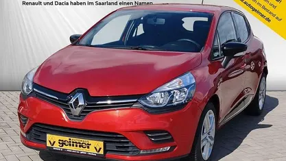 Gebraucht Renault Clio IV LIMITED 90 PS (66 kW) 2019 Rot Limousine
