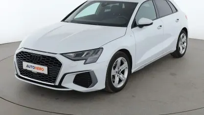 Gebraucht Audi A3 S-Line 150 PS (110 kW) 2023 Weiß Limousine