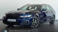 Blau Gebraucht 2022 BMW 540 M Sport Kombi | 46.250 € (Fairer Preis)