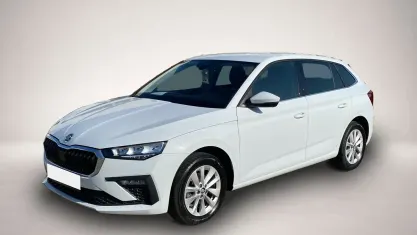 Gebraucht Skoda Scala Selection 116 PS (85 kW) 2025 Weiß Kleinwagen