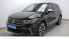 Schwarz Gebraucht 2023 VW Tiguan Allspace R-line SUV | 38.850 € (Fairer Preis)