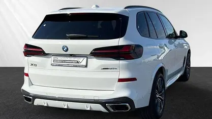 Gebraucht BMW X5 M Sport 489 PS (359 kW) 2025 Alpinweiss SUV