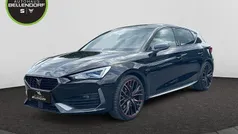 Mitternachtsschwarz Gebraucht 2022 Cupra Leon VZ Limousine | 26.940 € (Fairer Preis)
