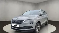 Stahlgrau Gebraucht 2021 Skoda Karoq Clever SUV | 21.950 € (Guter Preis)