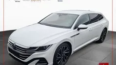 Oryxweißperlmuttefffekt Gebraucht 2024 VW Arteon R-line Coupé | 48.180 € (Superpreis)