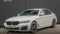 Weiss Gebraucht 2021 BMW 530 M Sport Limousine | 35.420 € (Fairer Preis)