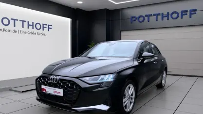 Second-hand Audi A3 Advanced 116 CP (85 kW) 2025 Negru Berlinǎ