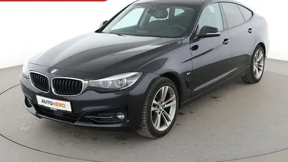 Second-hand BMW 330 Sport Line 252 CP (185 kW) 2016 Berlinǎ