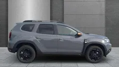 Kometengrau Gebraucht 2024 Dacia Duster Extreme SUV | 25.997 € (Fairer Preis)