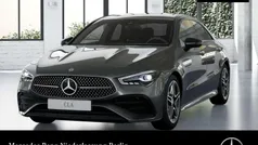 Grau Gebraucht 2025 Mercedes CLA180 AMG Limousine | 41.400 € (Fairer Preis)