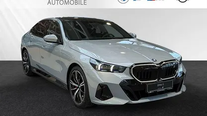 Brooklyn grau metallic Neu 2025 BMW i5 M Sport Limousine | 72.190 € (Guter Preis)