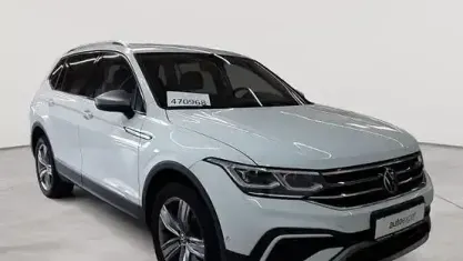 Gebraucht VW Tiguan Allspace Elegance 200 PS (147 kW) 2022 Pure white SUV