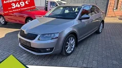 Cappuccino beige Gebraucht 2013 Skoda Octavia Elegance Limousine | 11.745 € (Fairer Preis)